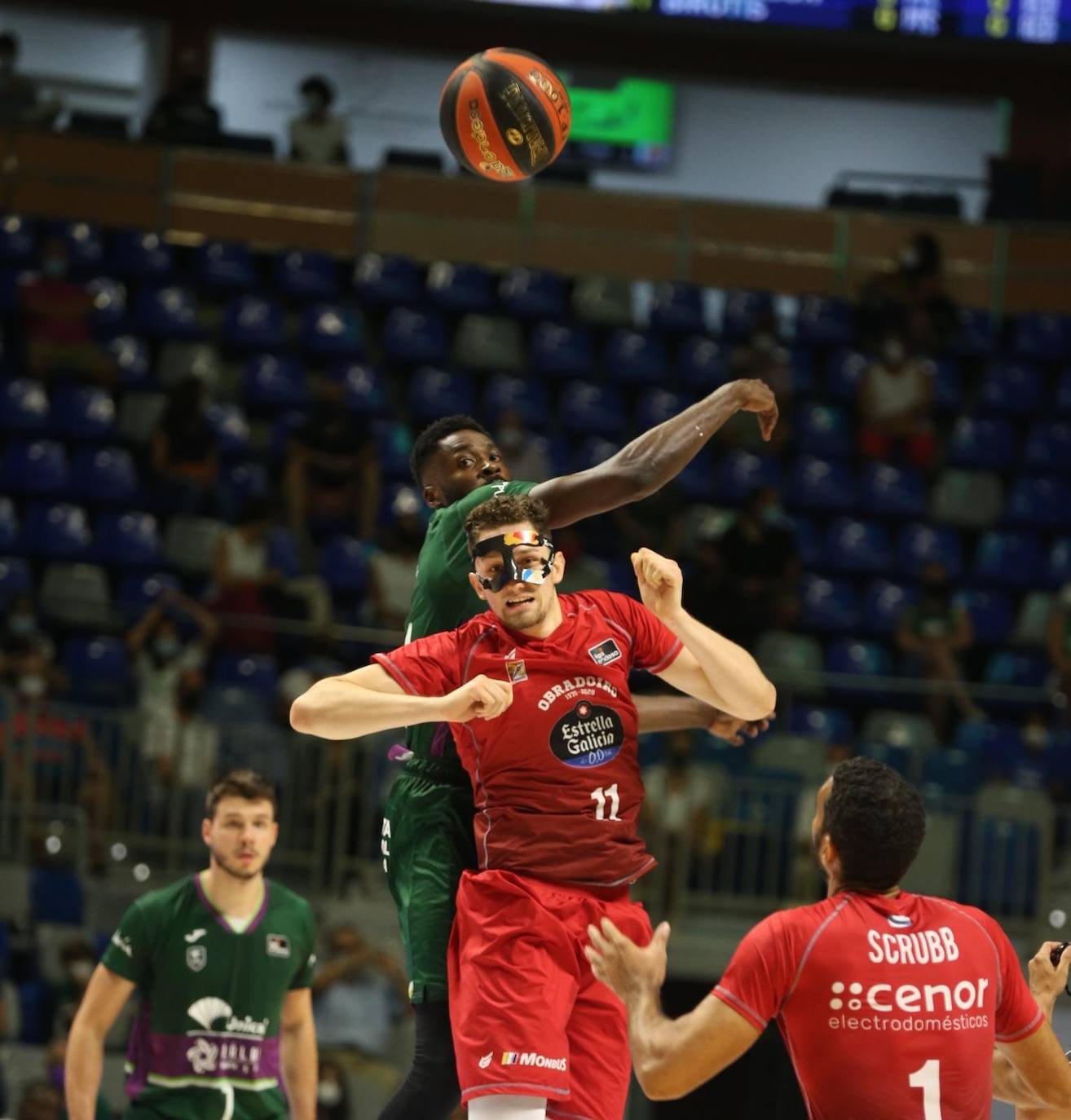 El Unicaja abre la temporada 21-22 ganando. 