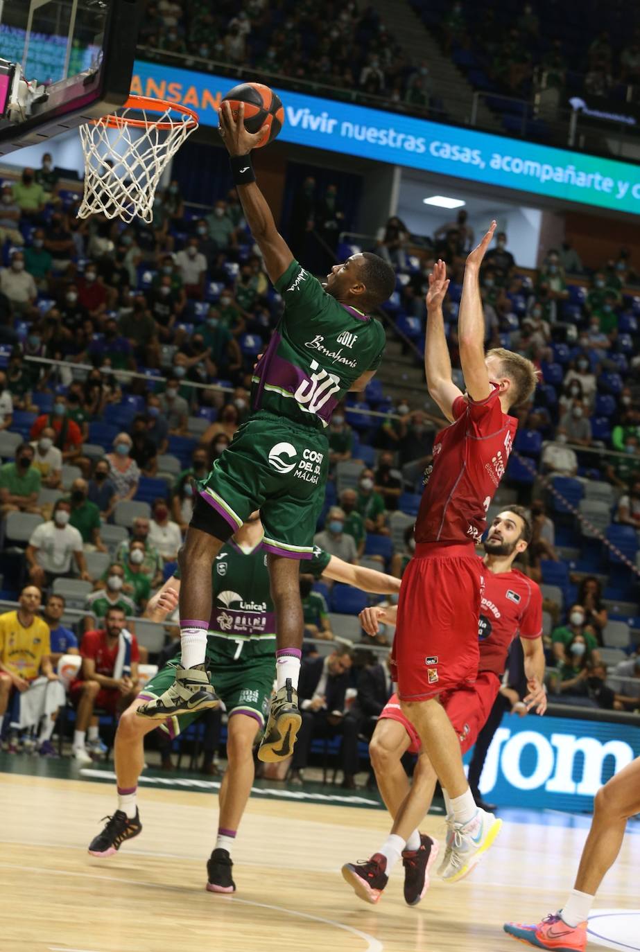 El Unicaja abre la temporada 21-22 ganando. 