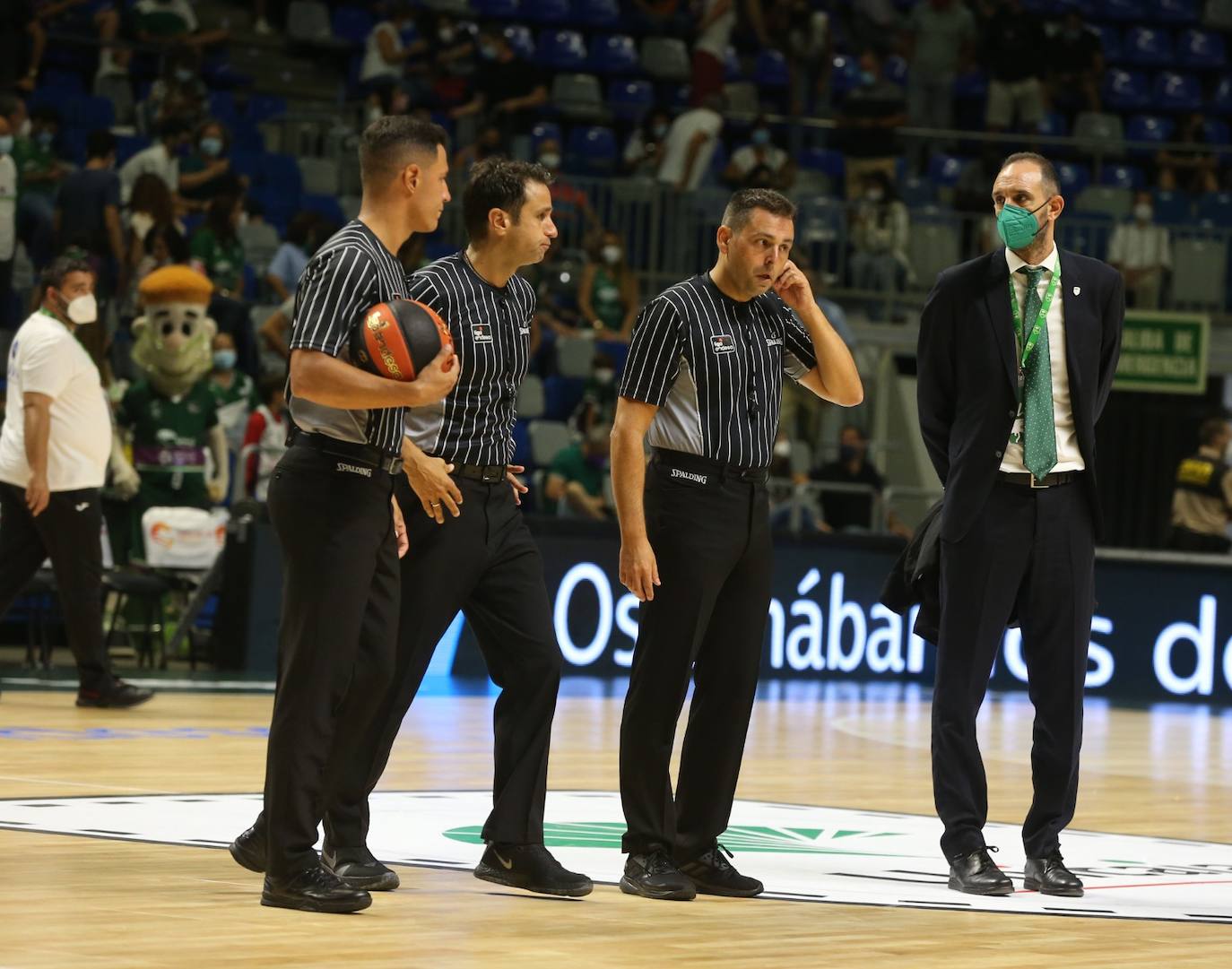 El Unicaja abre la temporada 21-22 ganando. 