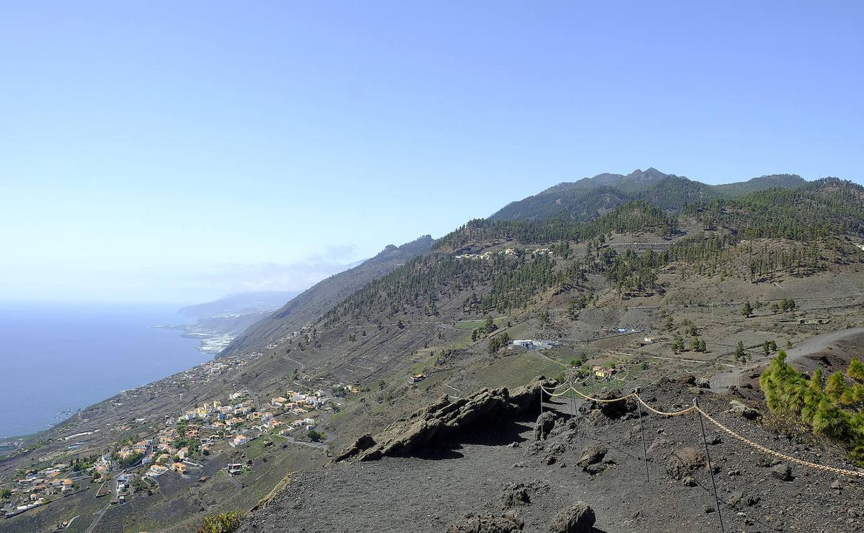 Vista general de Cumbre Vieja antes de la erupción.