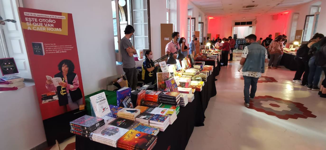 Celebración de la sexta Noche de los Libros. 