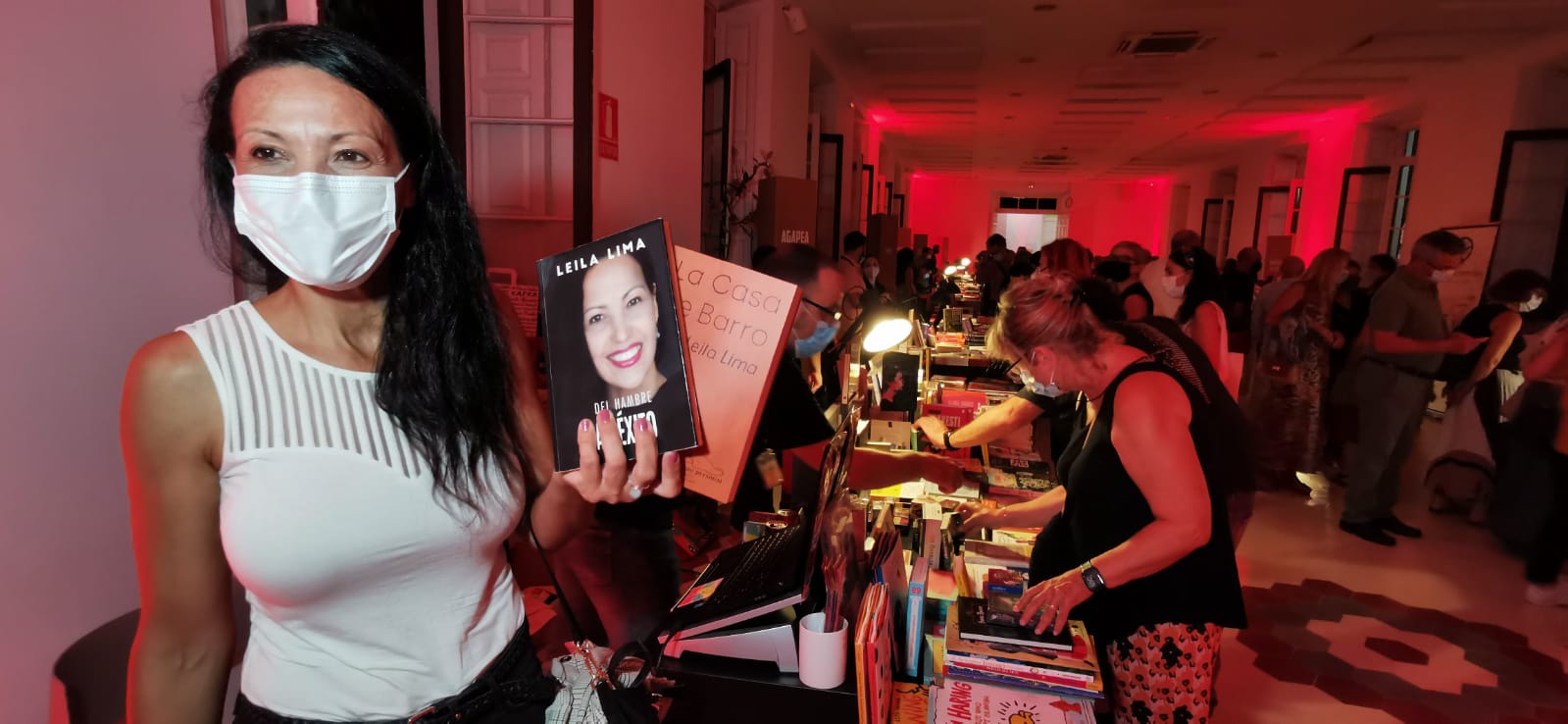 Celebración de la sexta Noche de los Libros. 