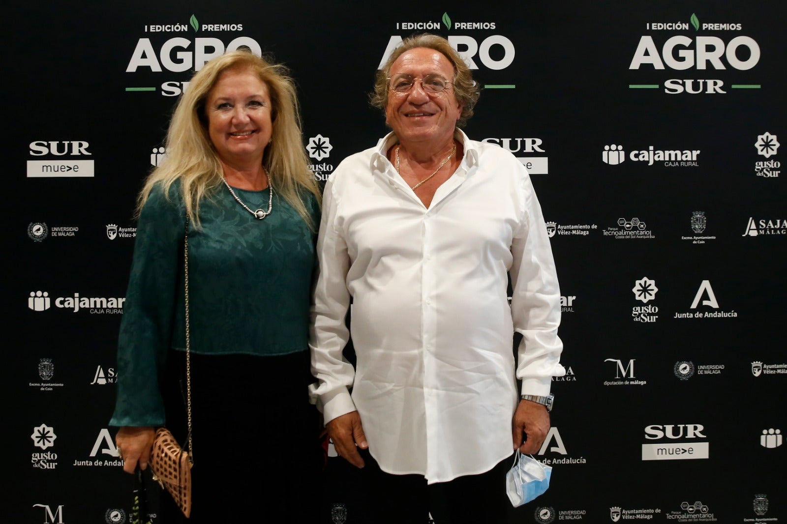 El Auditorio Edgar neville de la Diputación de Málaga ha acogido el acto de entrega de los primeros premios AGRO SUR. La gala contó con el patrocinio de Cajamar y Gusto del Sur como entidad colaboradora
