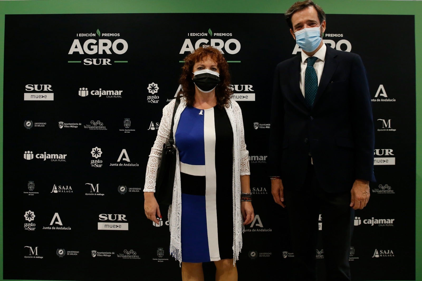 El Auditorio Edgar neville de la Diputación de Málaga ha acogido el acto de entrega de los primeros premios AGRO SUR. La gala contó con el patrocinio de Cajamar y Gusto del Sur como entidad colaboradora