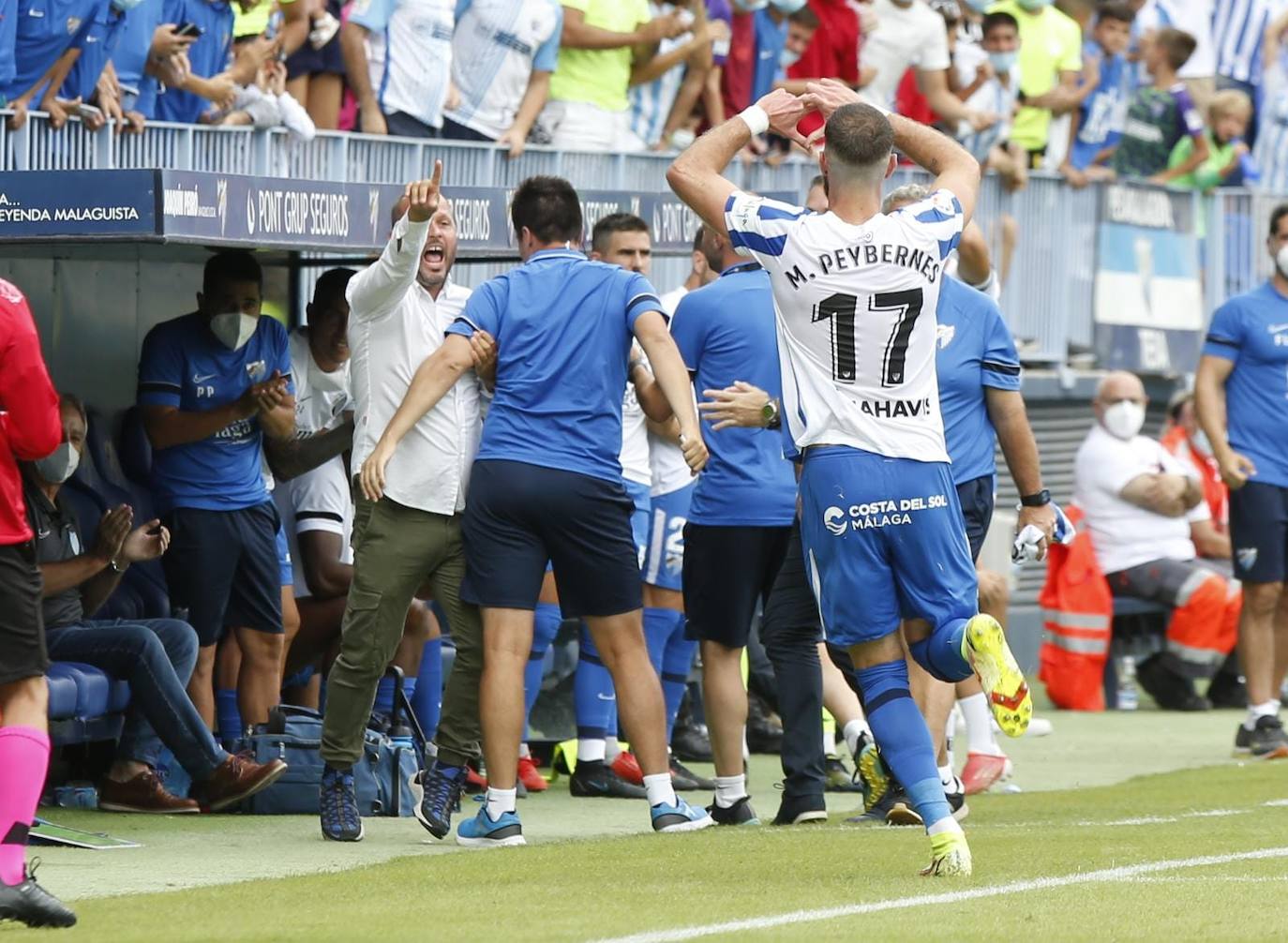 La Rosaleda acogió el encuentro sin restricciones de aforo por el covid-19 