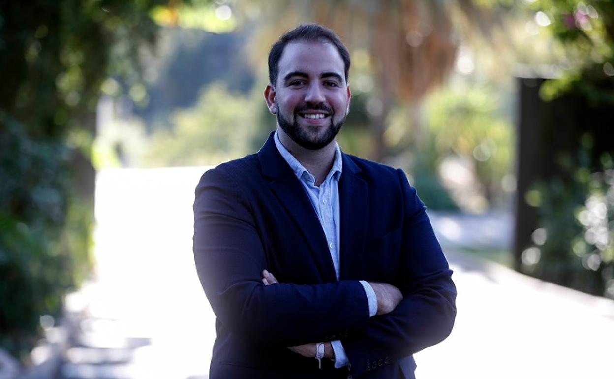 José González, fotografiado para la entrevista. 