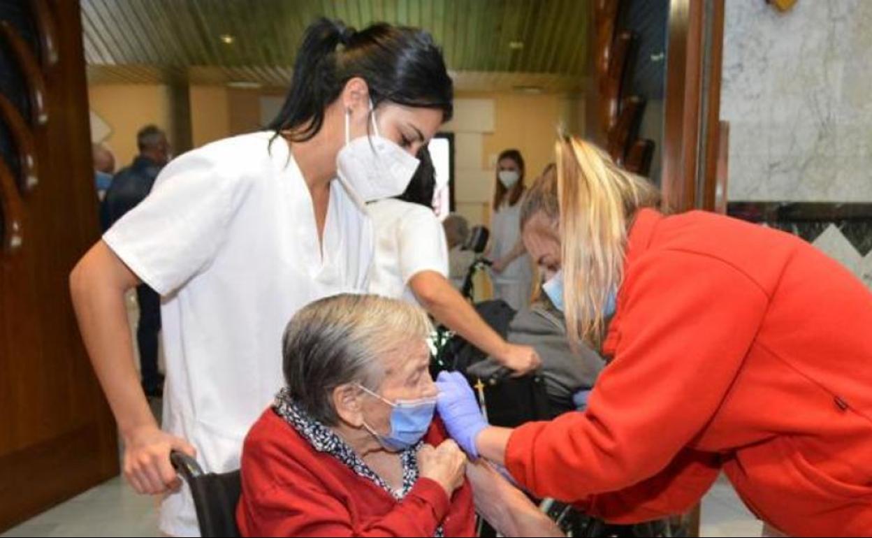 Andalucía desvela las fechas de inicio de la campaña de vacunación de la gripe