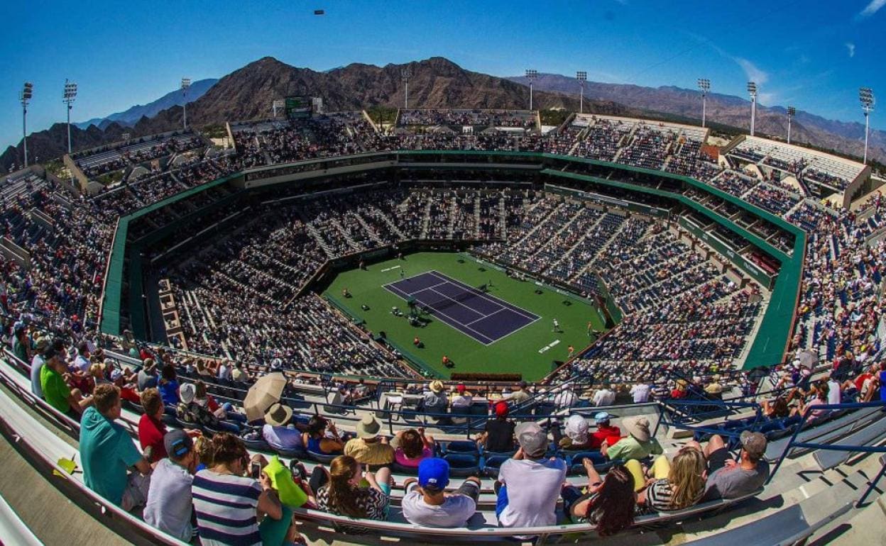La pista central de Indian Wells, con capacidad para más de 16.000 espectadores, es la segunda mayor del ATP Tour. 