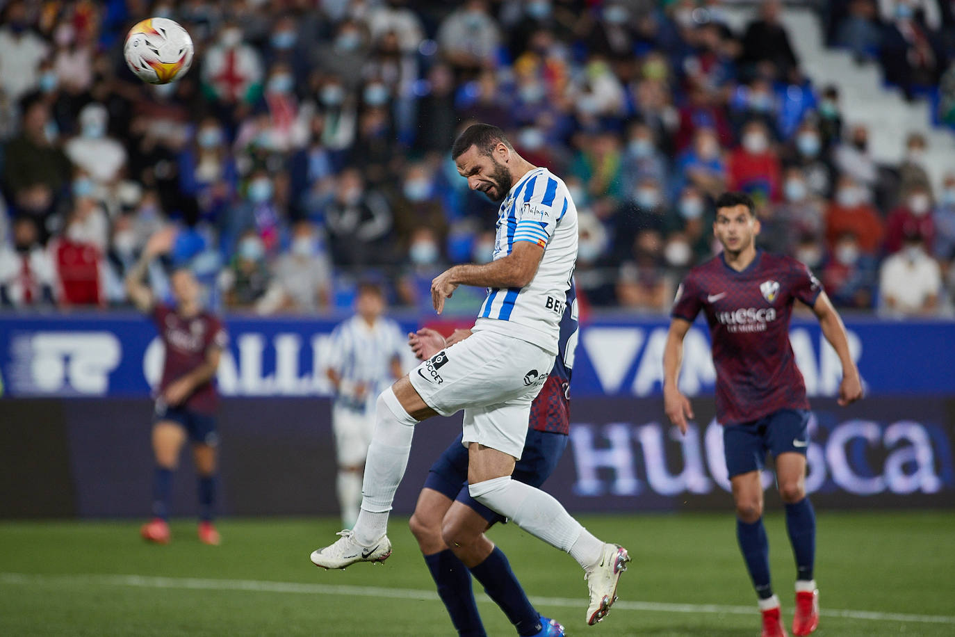 El Málaga se llevó un punto de su visita al estadio El Alcoraz 