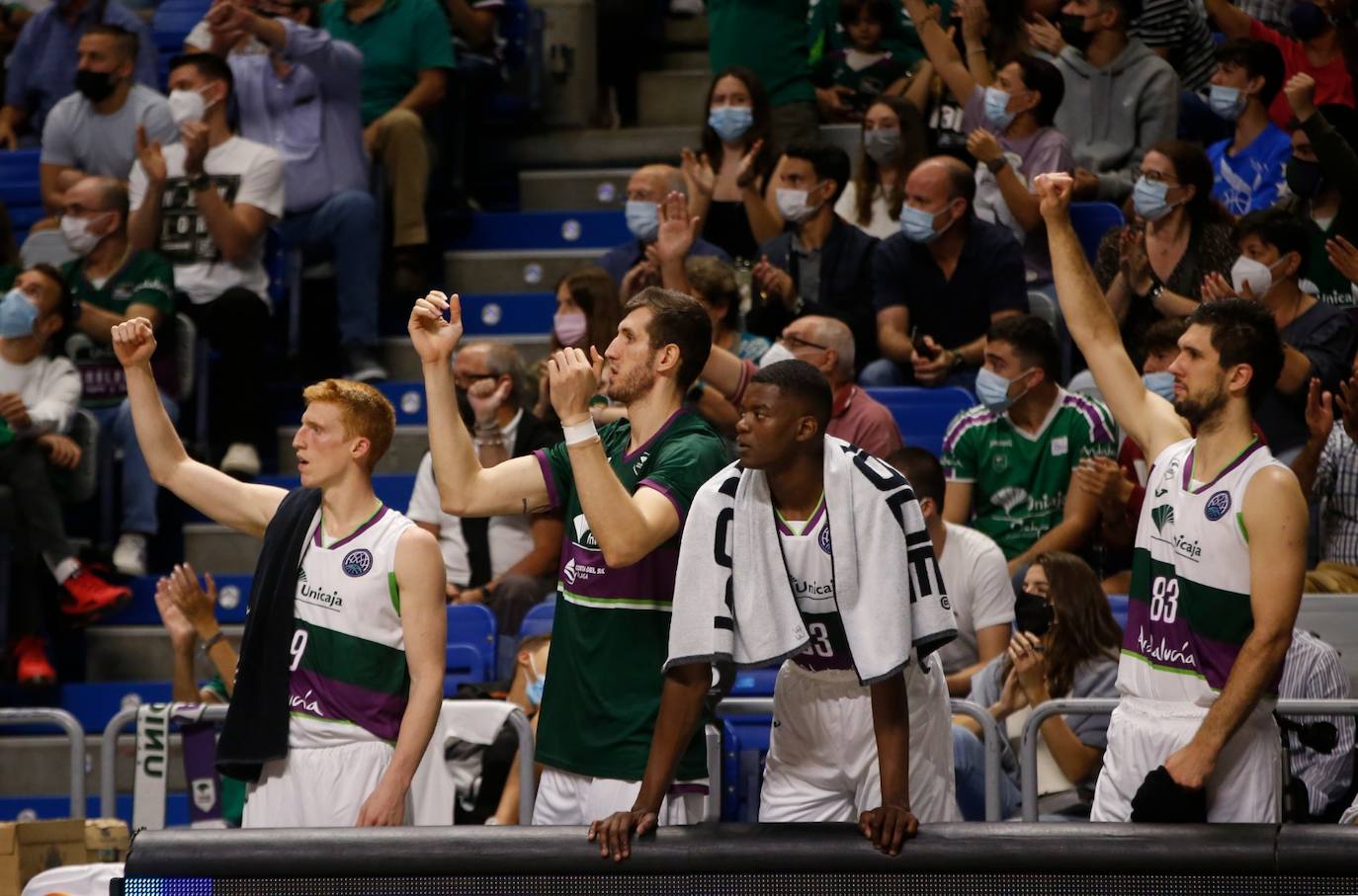El Carpena acogió su primer partido de la Basketball Champions League 