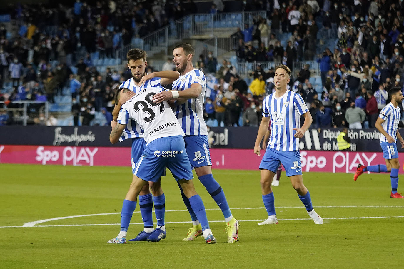 La Rosaleda volvió a mostrar un buen ambiente 