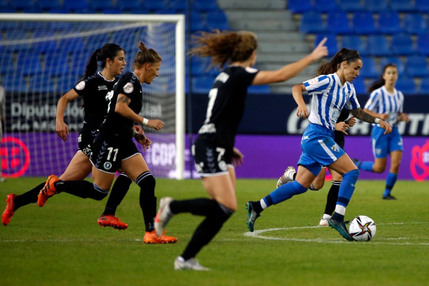 El Málaga gana al Zaragoza en la Copa de la Reina
