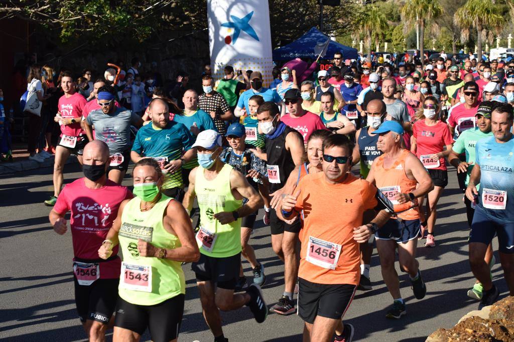 La Carrera Litoral Holiday World cuenta, como en cada edición, con tres modalidades diferentes en la carrera: de 21 kilómetros (media maratón), y de 10 y 5 kilómetros, pensados para pasear y para los niños. También se podía colaborar con dorsal 0