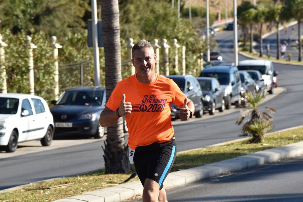 La Carrera Litoral Holiday World cuenta, como en cada edición, con tres modalidades diferentes en la carrera: de 21 kilómetros (media maratón), y de 10 y 5 kilómetros, pensados para pasear y para los niños. También se podía colaborar con dorsal 0