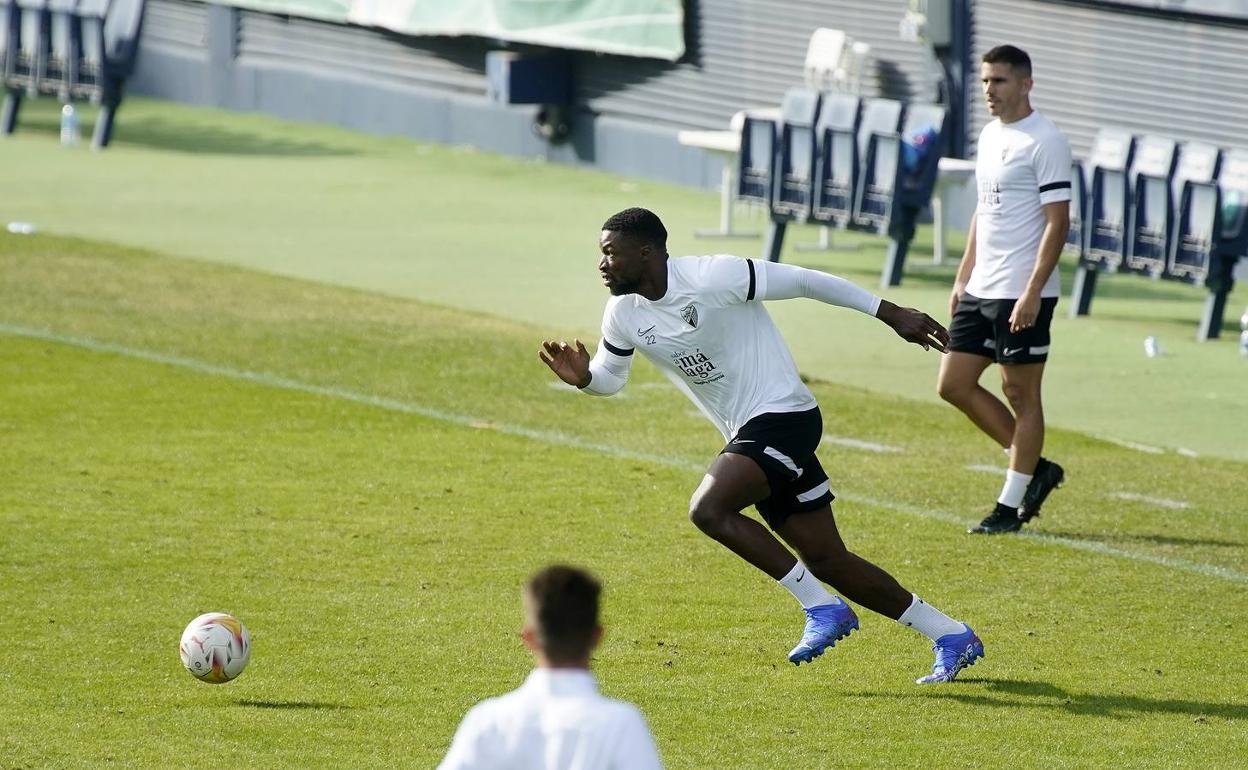 Sekou, durante el entrenamiento del viernes. 