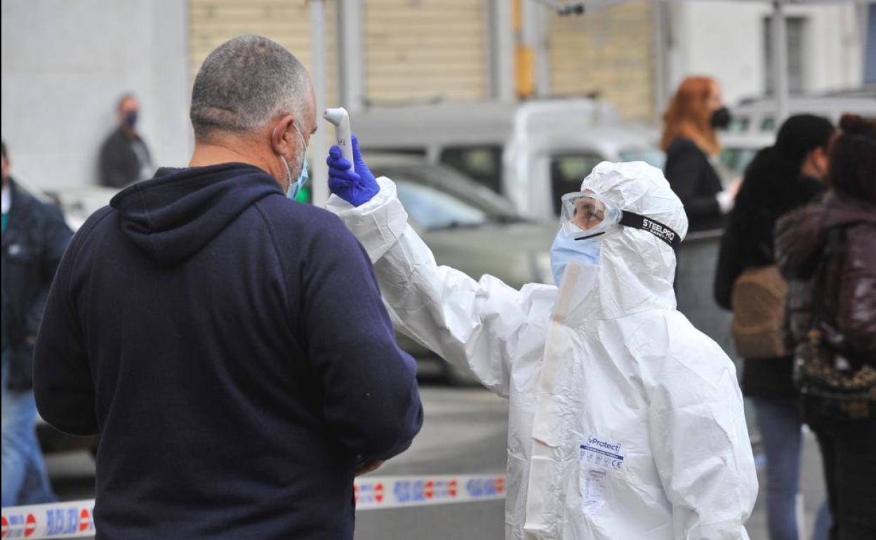 Coronavirus: Andalucía vuelve a elevar su incidencia hasta 44,5 y suma tres fallecidos y 338 casos en 48 horas