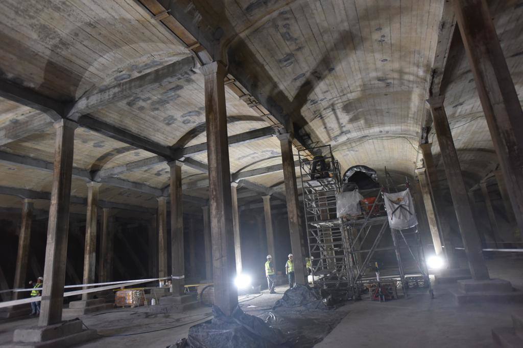 Este depósito a día de hoy da cobertura a unos 30.000 habitantes de la zona centro y este de la ciudad, abasteciendo de agua potable a los barrios del Molinillo, Segalerva, La Goleta, Centro Histórico, Ensanche y La Malagueta 