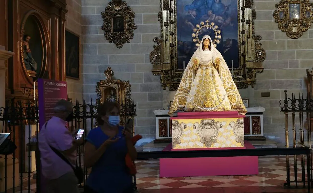 La Virgen del Rocío regresará a su altar este viernes