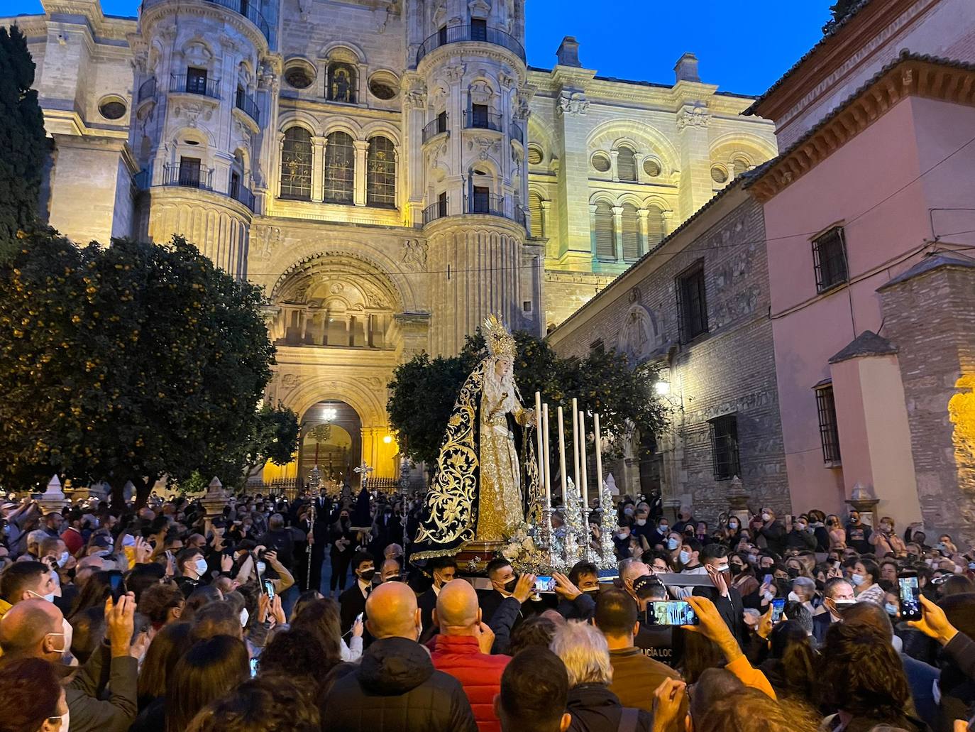 María Santísima Reina de los Cielos 