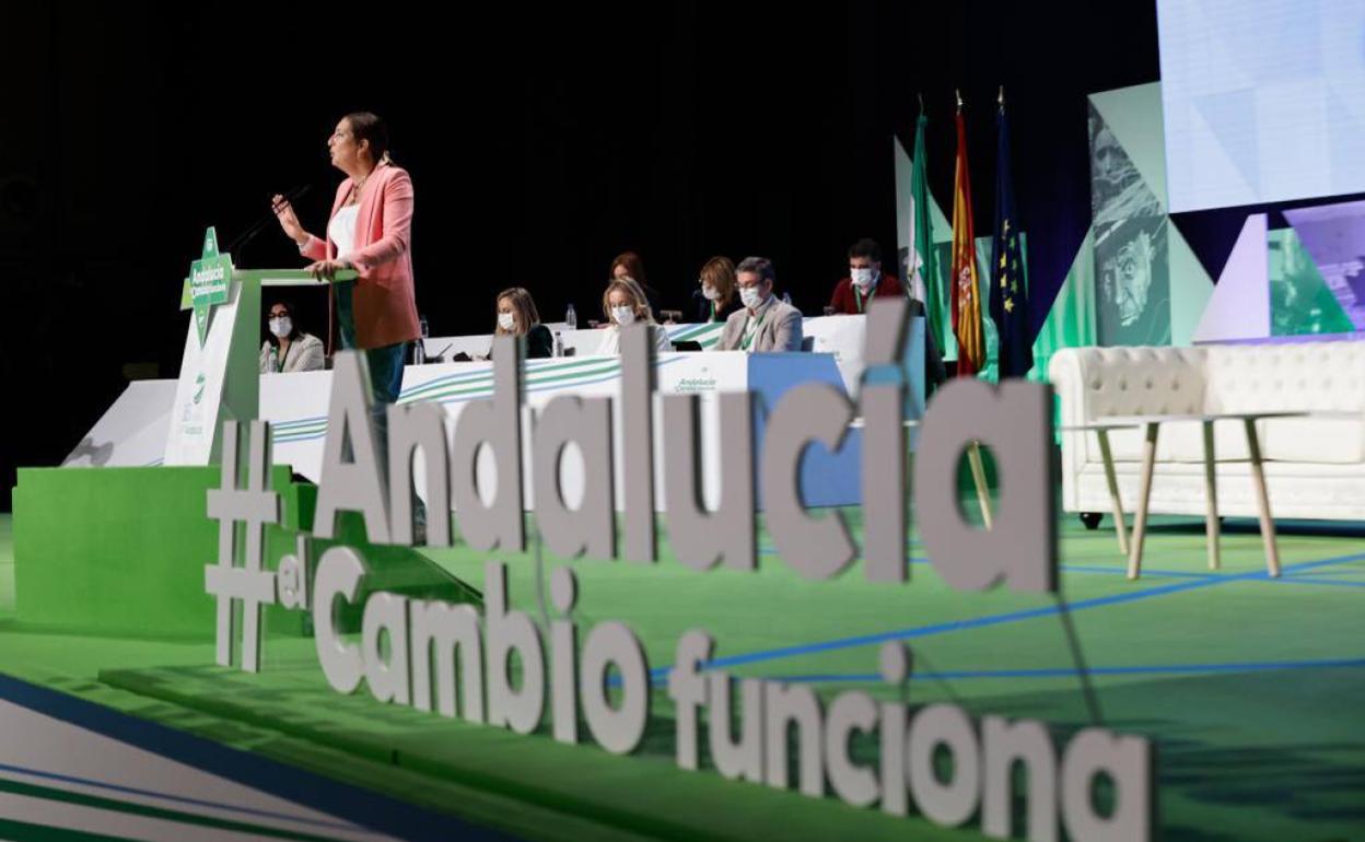 Dolores López, durante su intervención. 