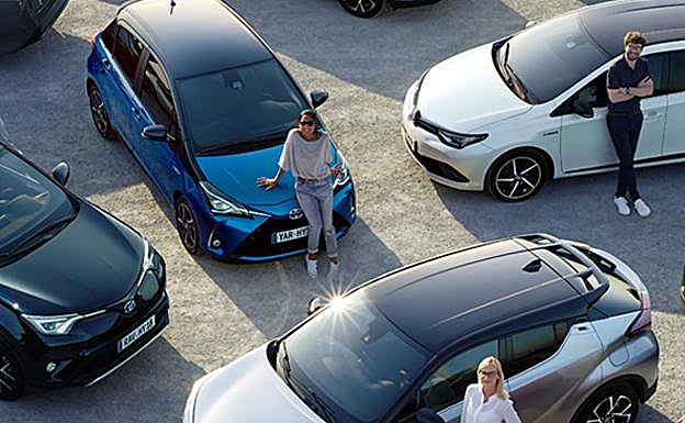 Toyota donará 100 raciones a los bancos de alimentos si compras un coche de ocasión online