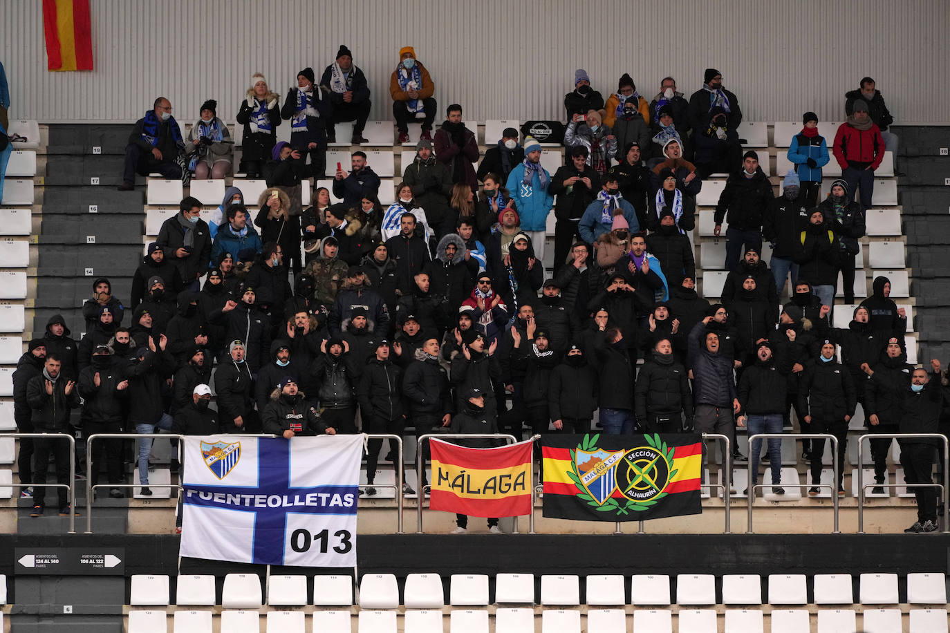 Fotos: Derrota y mala imagen del Málaga en Burgos