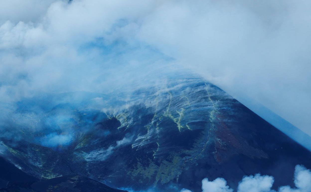 Vista del volcán de Cumbre Vieja este sábado.