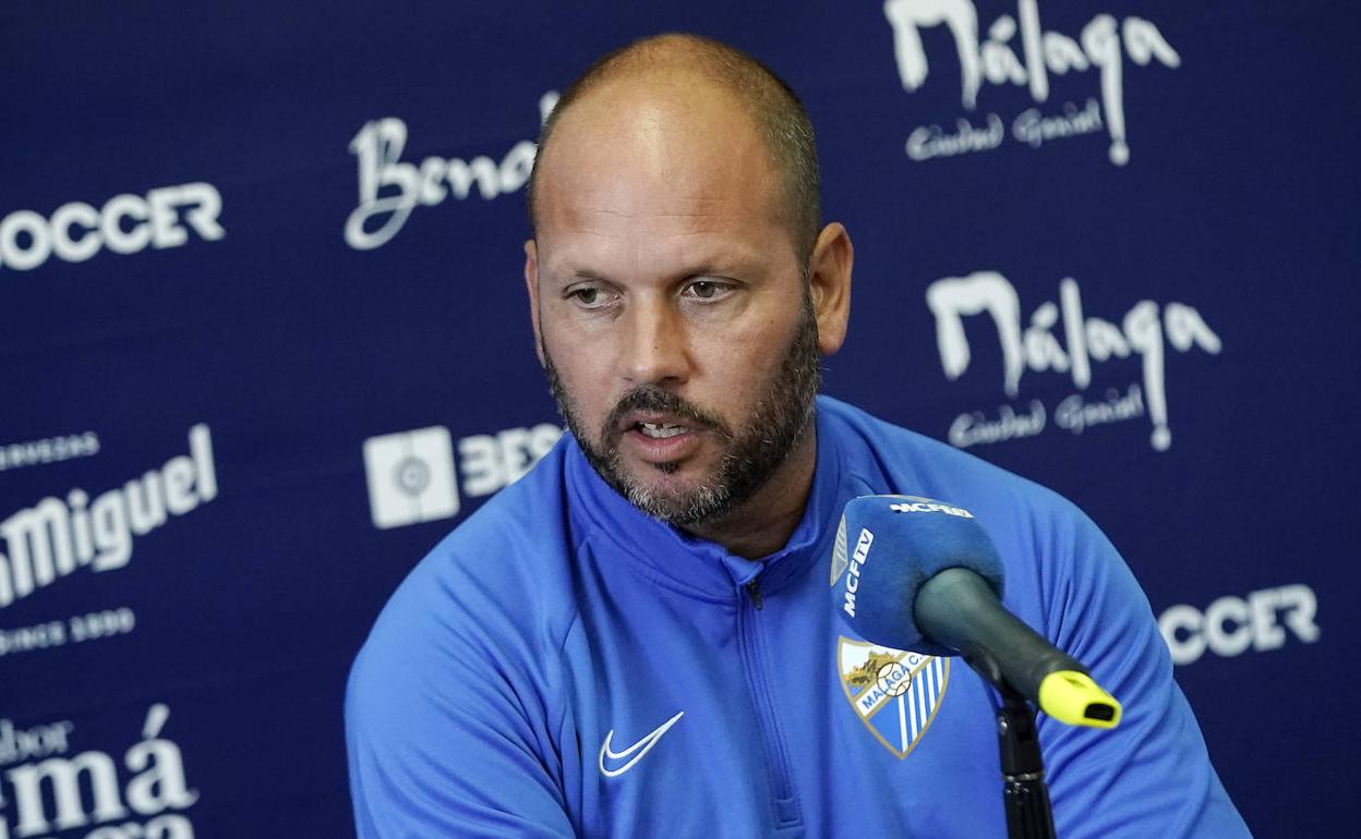 José Alberto, este mediodía en la sala de prensa del campo de la Federación. 