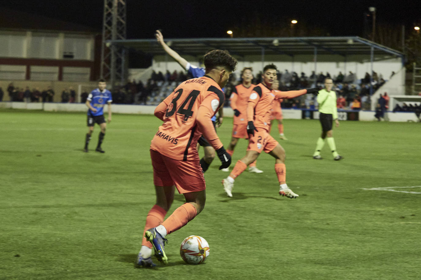 El Málaga encarriló el partido en la primera mitad con dos goles 