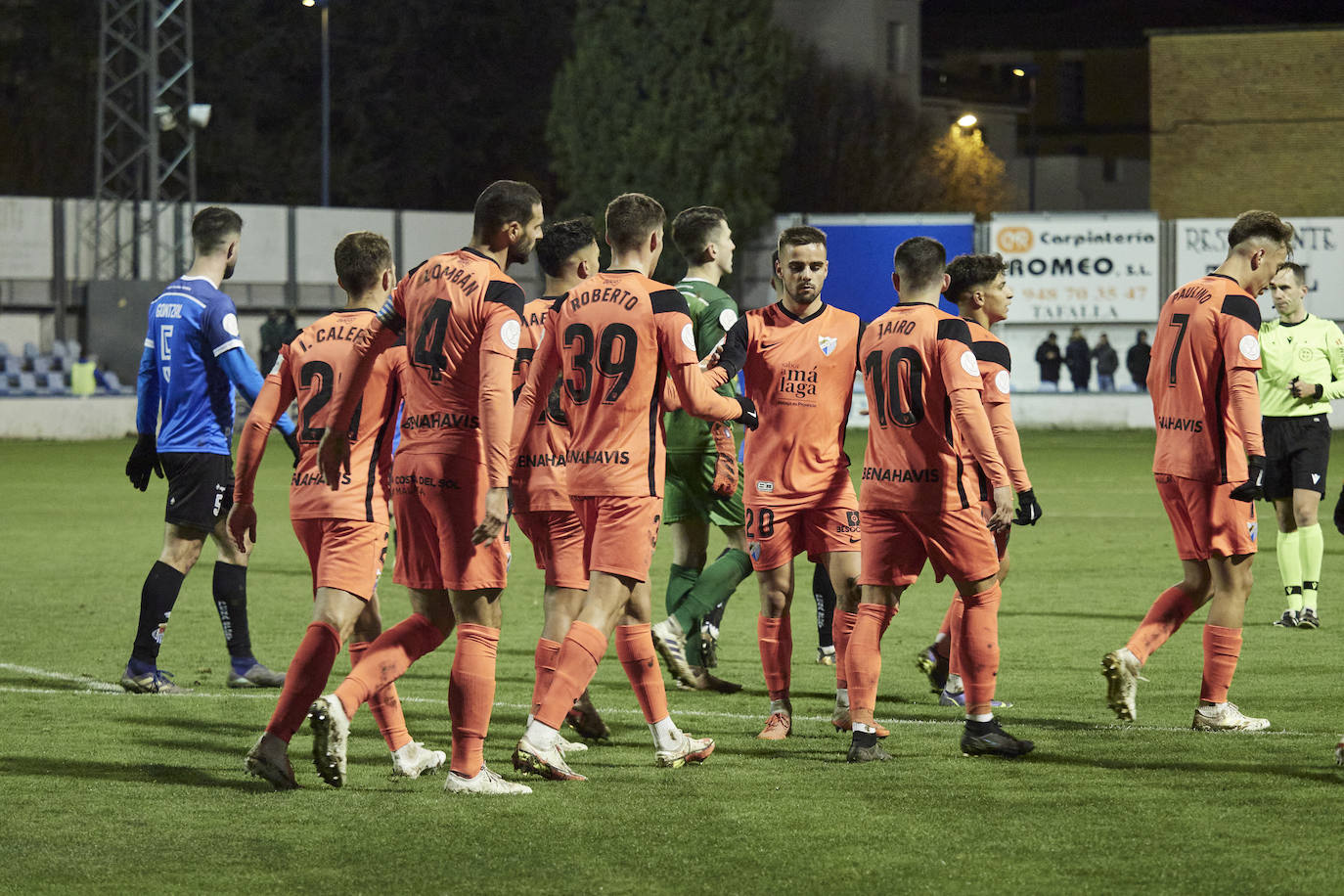 El Málaga encarriló el partido en la primera mitad con dos goles 