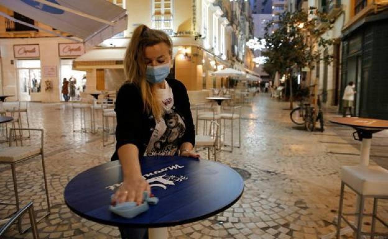 Coronavirus: La Junta descarta restricciones para la hostelería en Andalucía y rechaza hablar de sexta ola