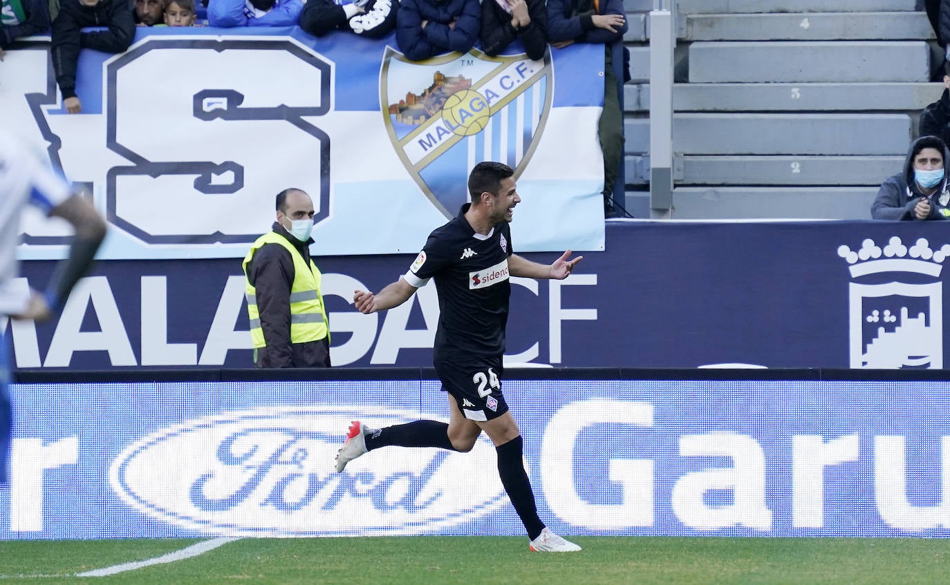 Las mejores fotografías del encuentro disputado este domingo en La Rosaleda