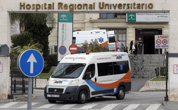 CSIF pide que «no se culpabilice» a los trabajadores de la sanidad pública del brote en el Hospital Regional de Málaga