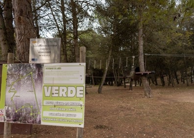 Imagen secundaria 1 - Zonas del enclave natural en la Sierra de Camarolos.