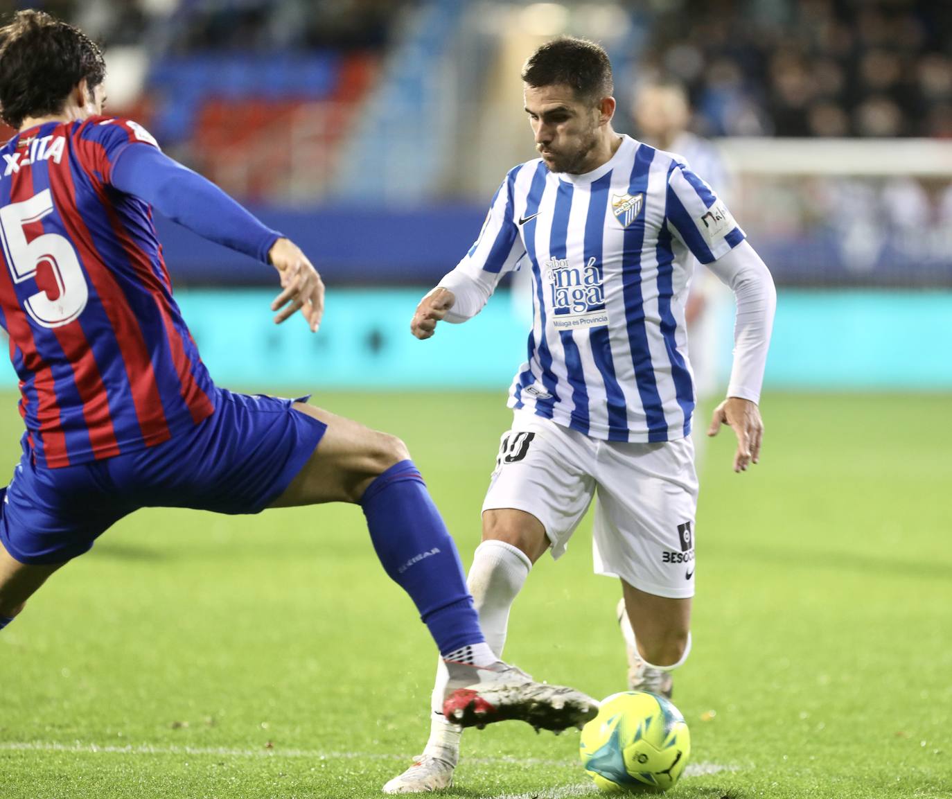 Fotos: El Málaga empata en el campo del Eibar (2-2)