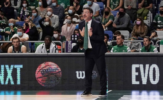 Katsikaris: «Jugamos un buen baloncesto y tengo que felicitar al equipo por la clasificación»