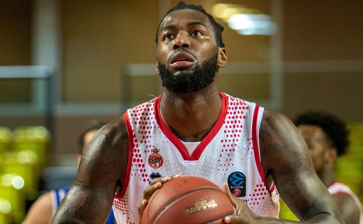 Lessort, en su etapa en el Mónaco, también de Eurocup entonces. 