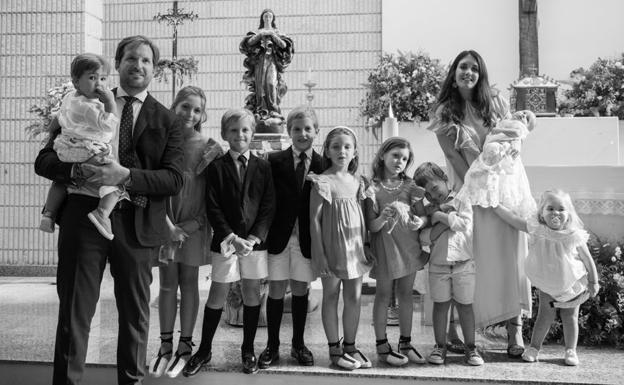 La familia al completo