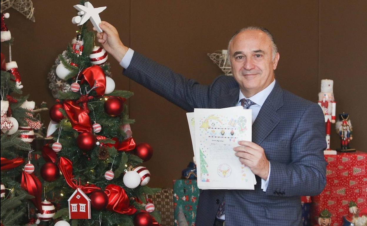 Juan Ignacio Zafra, durante la presentación de 'El árbol de los sueños' en Málaga