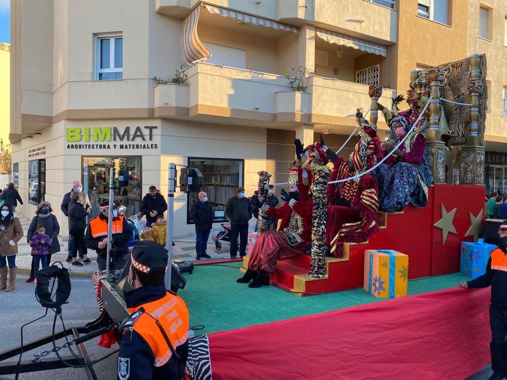 Imágenes de la cabalgata estática en Vélez-Málaga 