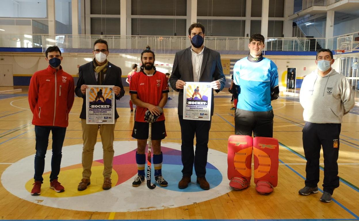 Acto de presentación de la cita deportiva, este miércoles en Rincón de la Victoria. 