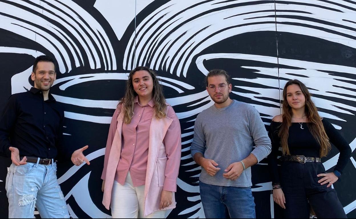 Estudiantes universitarios plantean un juego para llevar el turismo a los distritos de Málaga