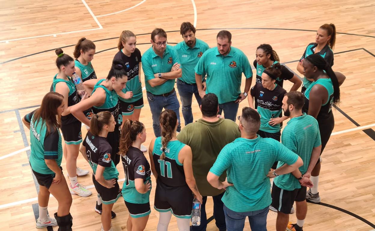 El Covid retrasa la vuelta a la actividad del baloncesto femenino malagueño