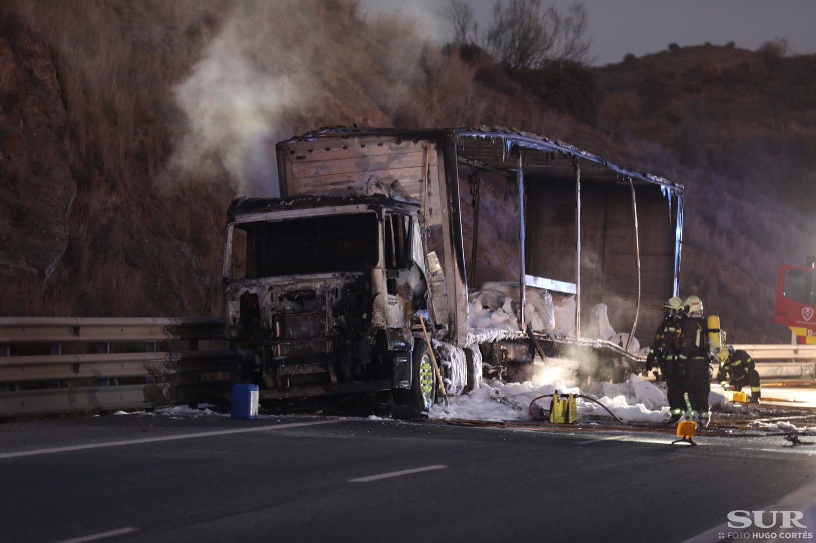 Así fue el incendio de un camión con 24 toneladas de nitrato potásico