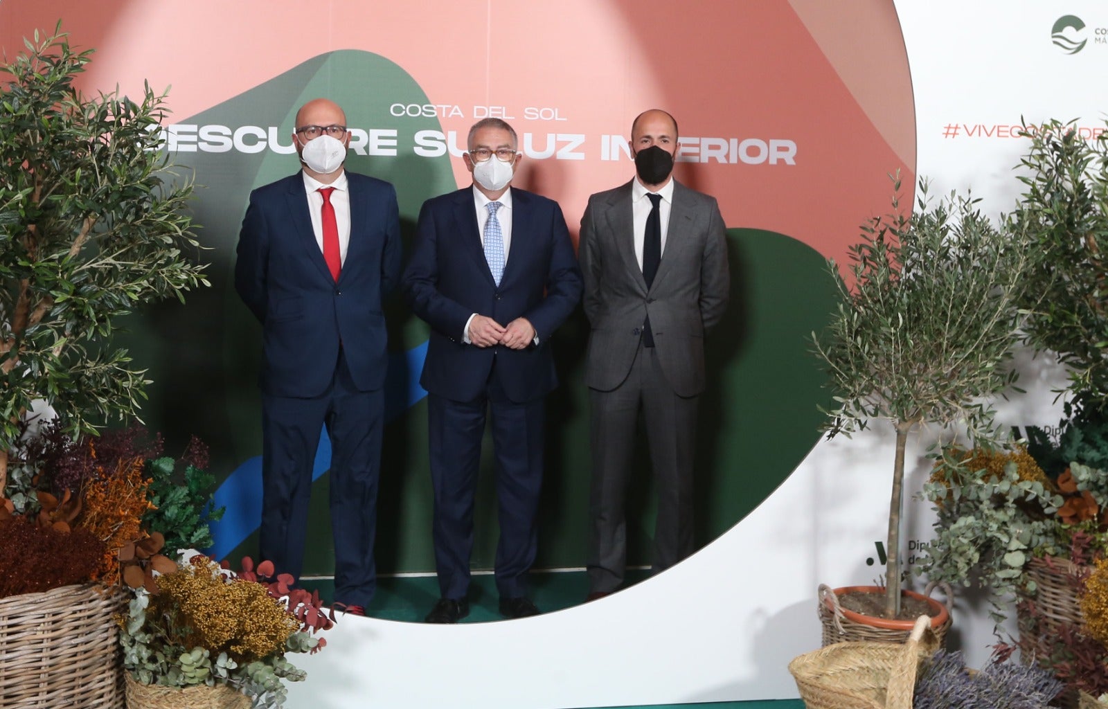 El Palacio de Neptuno acogió anoche un evento de Turismo Costa del Sol que pone el foco en el atractivo de las sierras y valles de la provincia