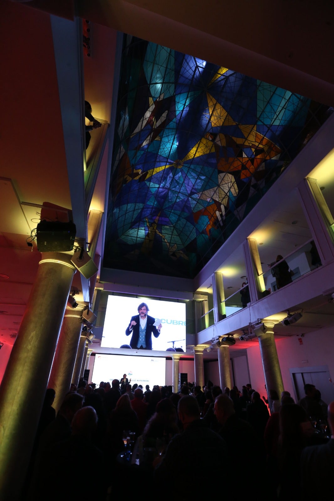 El Palacio de Neptuno acogió anoche un evento de Turismo Costa del Sol que pone el foco en el atractivo de las sierras y valles de la provincia