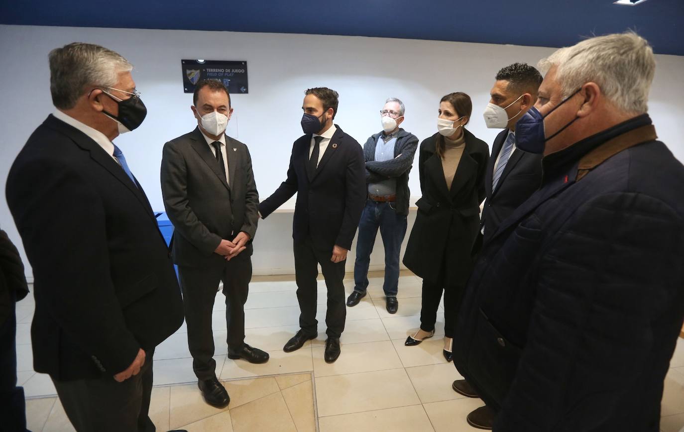 Capilla ardiente por Antonio Benítez en La Rosaleda