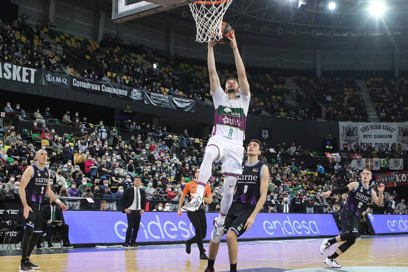 Fotos: El Unicaja cae ante el Surne Bilbao (83-77)