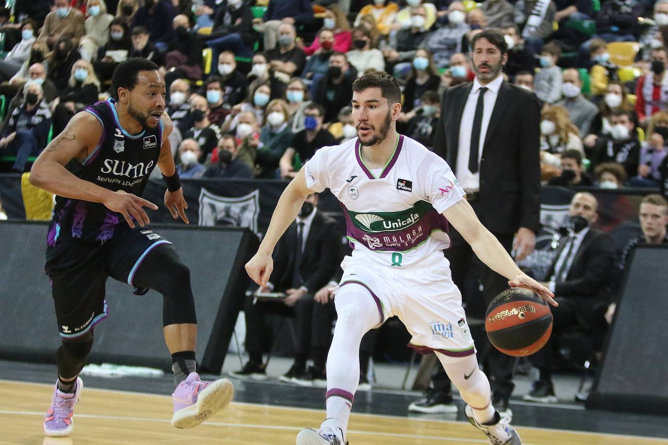 Fotos: El Unicaja cae ante el Surne Bilbao (83-77)