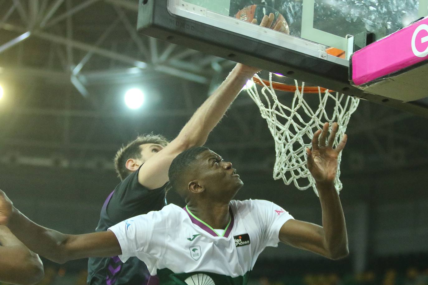 Fotos: El Unicaja cae ante el Surne Bilbao (83-77)